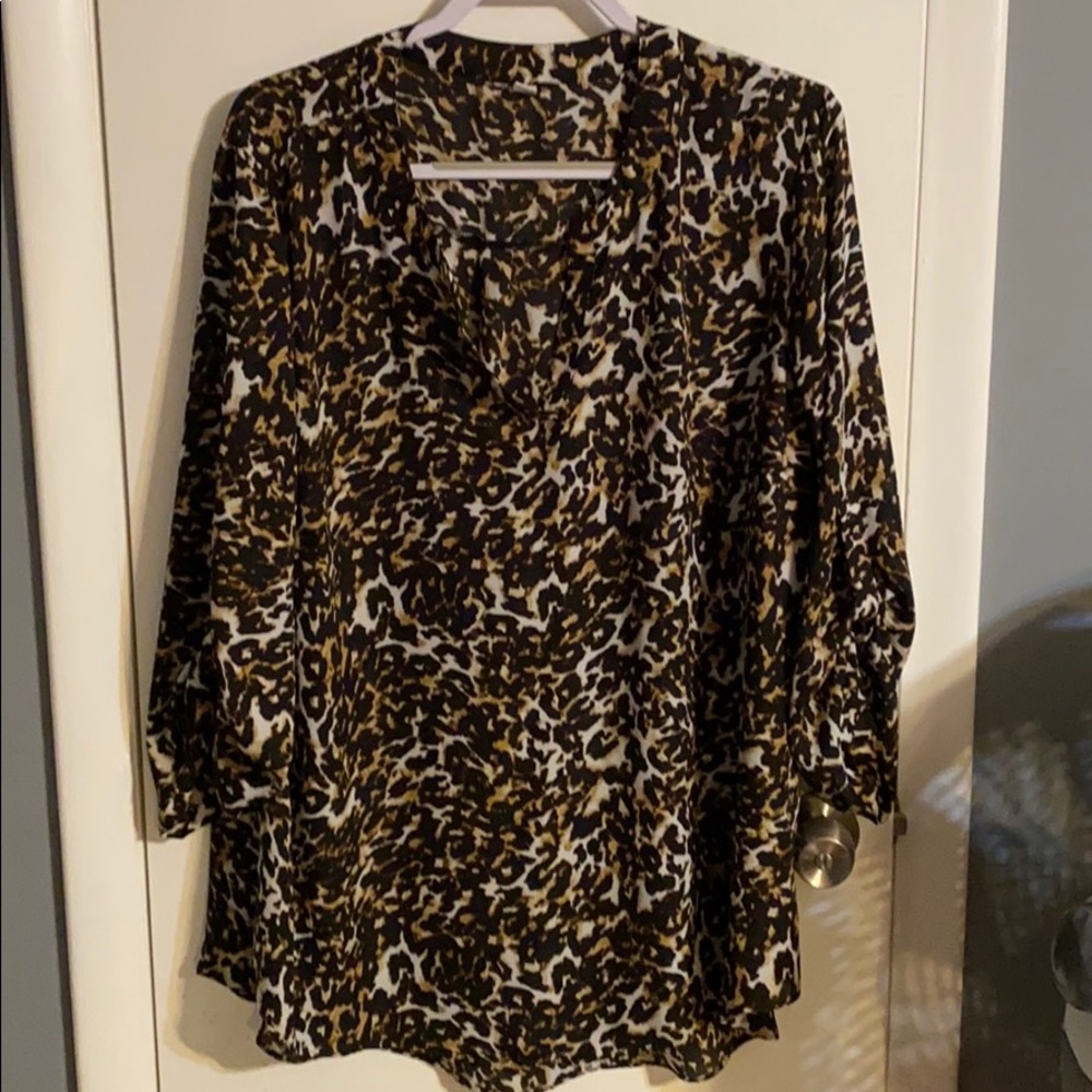 Cato blouse. 22/24w